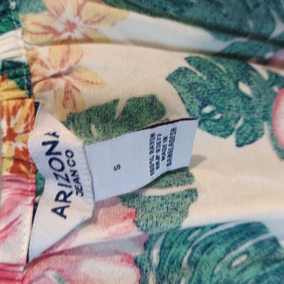Arizona Hawaii Floral Romper Wrap Dress Size Small - Picture 4 of 7